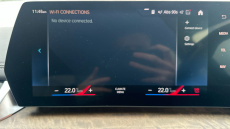 BMW 2 Series 220i MHT Luxury 5dr DCT [Tech Plus Pack] Petrol Hatchback